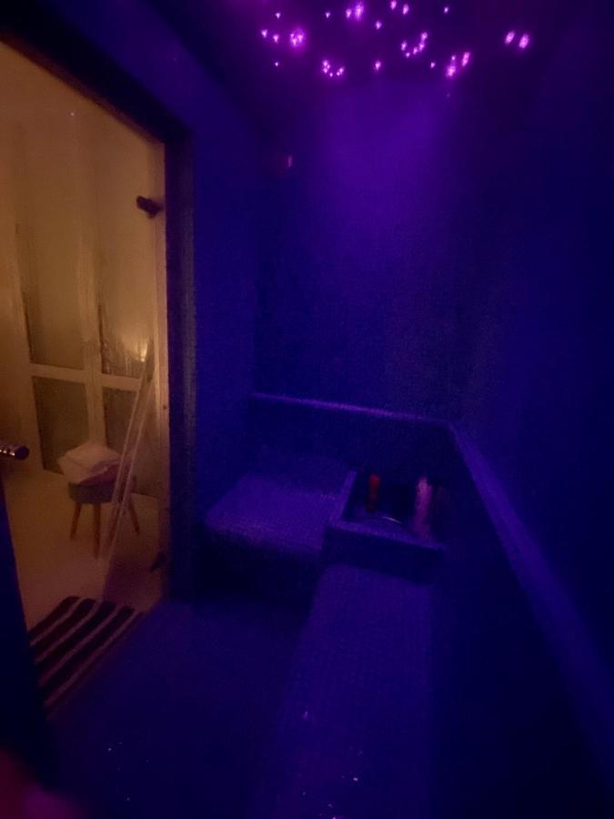 アヴォラ Oniro Bed & Breakfast エクステリア 写真