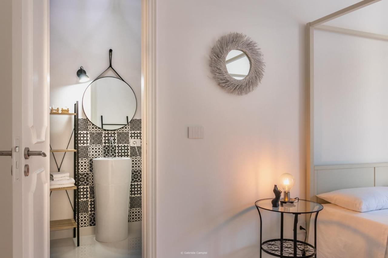 アヴォラ Oniro Bed & Breakfast エクステリア 写真