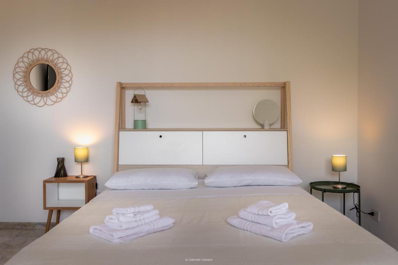 アヴォラ Oniro Bed & Breakfast エクステリア 写真